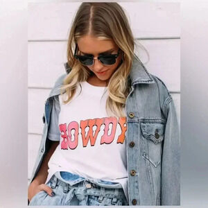 Charlie Southern Howdy Crop Tee Western L NWT